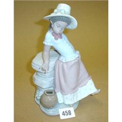 Lladro figure 'Negrita' No 5158, 9" high (original box)