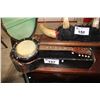 Image 1 : VINTAGE 8 STRING INSTRUMENT WITH CASE