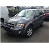 Image 1 : 2010 FORD ESCAPE XLT, 4DR SUV, GREY, VIN # 1FMCU0D77AKC80896