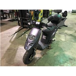 2006 PIAGGIO TYPHOON SCOOTER,GREY, GAS , VIN#ZAPC29C1X65003952, TMU, *NO KEYS, MUST TOW, NOT