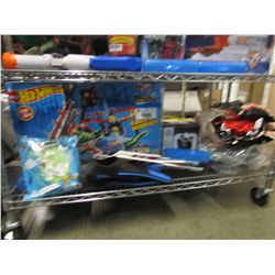 HOT WHEELS ULTIMATE GATOR CAR WASH, MINI HOCKEY STICKS, WATER FLIPPERS, INFLATABLE CHILDS  PUNCHING