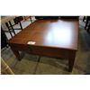 Image 2 : SQUARE WOOD COFFEE TABLE