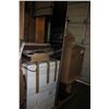 Image 2 : PALLET LOT OF STORAGE LOCKER GOODS