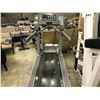 Image 2 : LIFE FITNESS TREADMILL