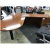 Image 2 : DARK CHERRY BULLET TOP RIGHT HAND EXECUTIVE DESK