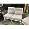 Image 2 : BEIGE AND WHITE FRAMED RECEPTION CHAIR