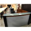 Image 2 : CHERRY 6X6' BOW FRONT RECEPTION DESK