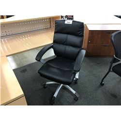 BLACK LEATHER MID BACK EXECUTIVE CHAIR