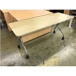 MAPLE 5' UTILITY TABLE