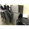 Image 1 : KENMORE STAINLESS STEEL BLACK FRIDGE/FREEZER COMBO