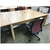 Image 2 : MAPLE 6' DESK SHELL