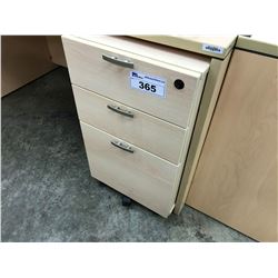 MAPLE 3 DRAWER MOBILE PEDESTAL