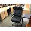 Image 2 : BLACK LEATHER TUFTED HI BACK EXECUTIVE CHAIR