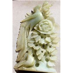 China Antique carved Jade 2 Pavos Figurine /Statue