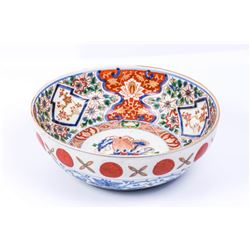 antique Japanese Imari porcelain bowl