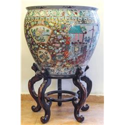 Unique! Large quality Chinese aquarium Famille Rose porcelain vase