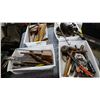 Image 1 : 4 TRAYS OF VINTAGE TOOLS