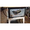 Image 2 : ALL TRADE 10" TABLE SAW ON STAND
