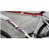 Image 2 : WHITE RALEIGH BIKE