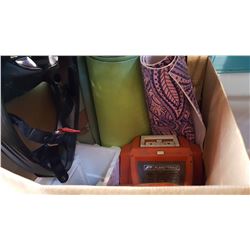 BOX OF GARAGE / CAMPING ITEMS