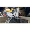 Image 2 : DEWALT SLIDING TILE SAW WITH TABLE