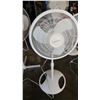 Image 1 : WHITE FLOOR FAN