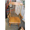 Image 2 : MAPLE ROCKING CHAIR
