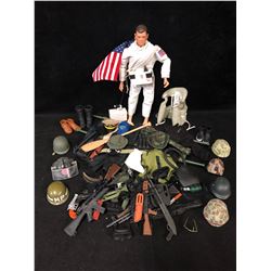 VINTAGE GI JOE FIGURE AND ACCESSORY LOT