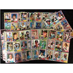 1981 TOPPS BASEBALL CARD LOT (OVER 200 CARDS)