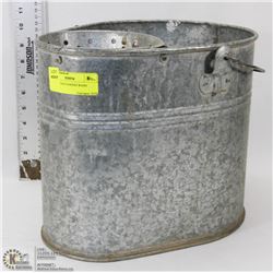 ANTIQUE GALVANIZED WASH BUCKET