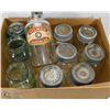Image 1 : BOX OF VINTAGE JARS/ BOTTLES