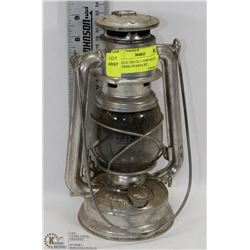 ANTIQUE TIN OIL LAMP MADE IN CZECHOSLOVAKIA BY