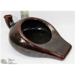 ANTIQUE CROCKERY BED PAN. FULLY FUNCTIONAL