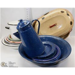 LARGE GROUP OF VINTAGE ENAMELED BOWLS AND