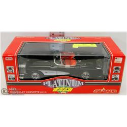 CHEVROLET CORVETTE 1957 DIE CAST SCALE 1:18