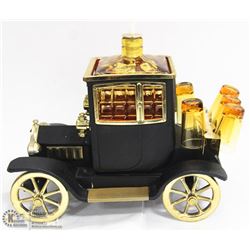 70'S MUSICAL CAR DECANTER WITH SHOT GLASSES