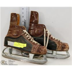 1962 NHL OFFICIALLY APPROVED HOCKEY SKATES