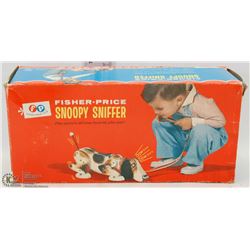 1969 FISHER PRICE SNOOPY SNIFFER.