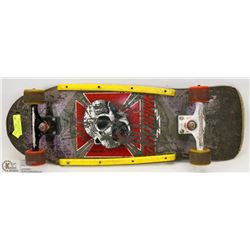 VINTAGE 1983 TONY HAWK CHICKEN SKULL SKATEBOARD.