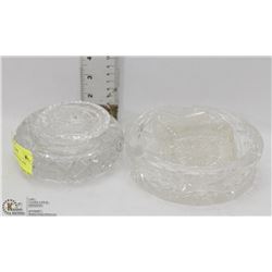 COLLECTION OF CRYSTAL AND GLASS ASHTRAYS