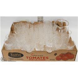 VINTAGE ASSORTED CRYSTAL GLASS AND PITCHER SET