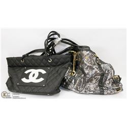 BLACK AND WHITE CHANEL TOTE