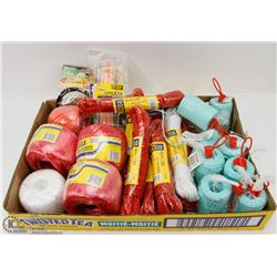 FLAT OF ASSORTED TWINE