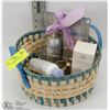 Image 1 : NEW BASKET W/NEW PRODUCTS - HOME