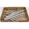 Image 1 : FLAT W/ 18 SAE COMBINATION WRENCHES FROM 1 3/8" TO