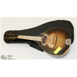 40/50S MANDOLIN WITH NEW STRINGS AND SOFT CASE.