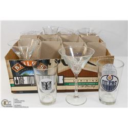 BOX WITH 12 MISC DRINKING GLASSES - OILERS, GREY
