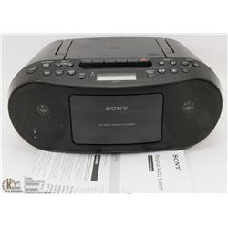 SONY PERSONAL AUDIO SYSTEM - AM/FM, CD &