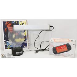 PSP  STREET  GAMING CONSOLE MORE INCL CABLES ETC