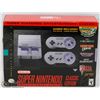 Image 1 : NEW SUPER NINTENDO CLASSIC GAMING CONSOLE